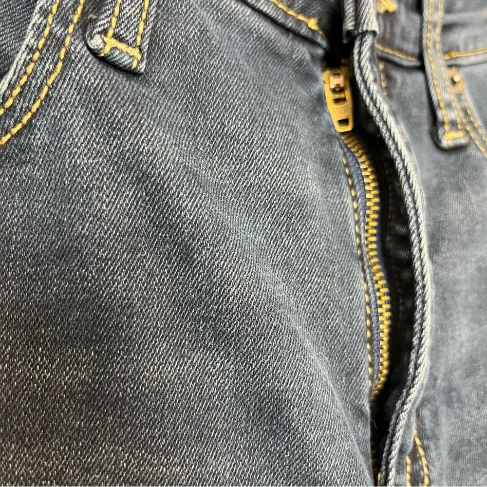 Universal Thread High Rise Skinny Jeans - Picture 13 of 16